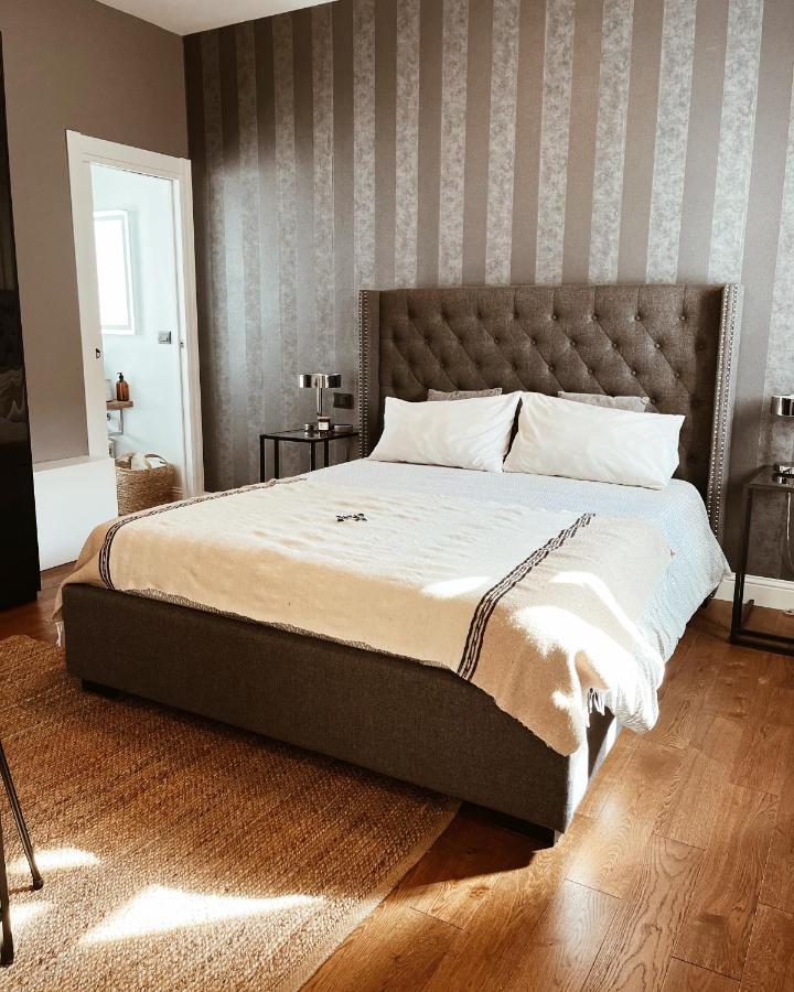 Kero Luxury Rooms Cagliari Ngoại thất bức ảnh