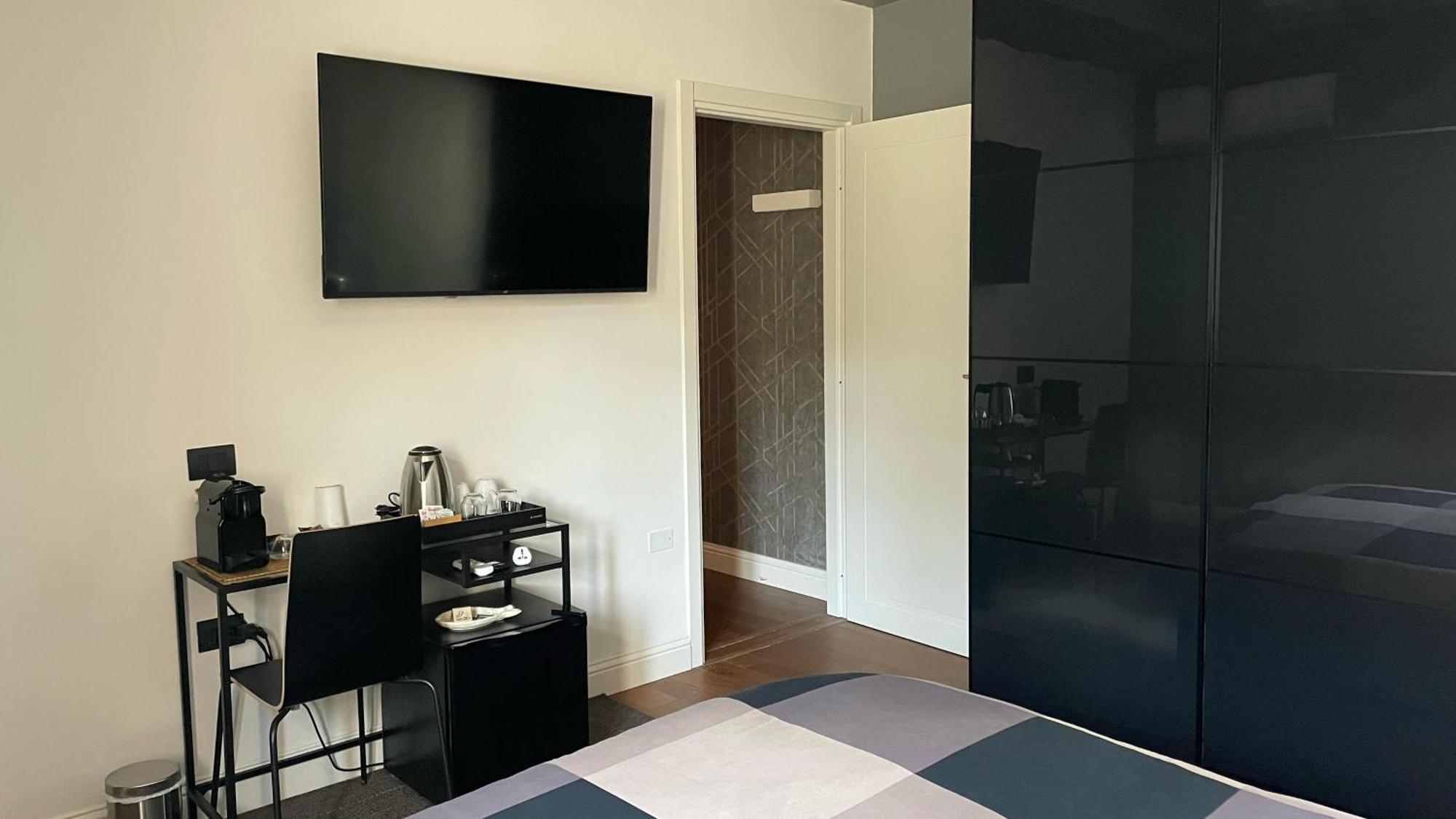 Kero Luxury Rooms Cagliari Ngoại thất bức ảnh